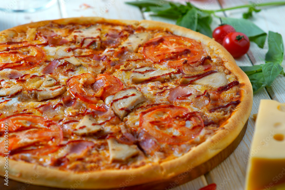 pizza with sausage, mushrooms and tomatoes pizza with sausage, mushrooms and tomatoes