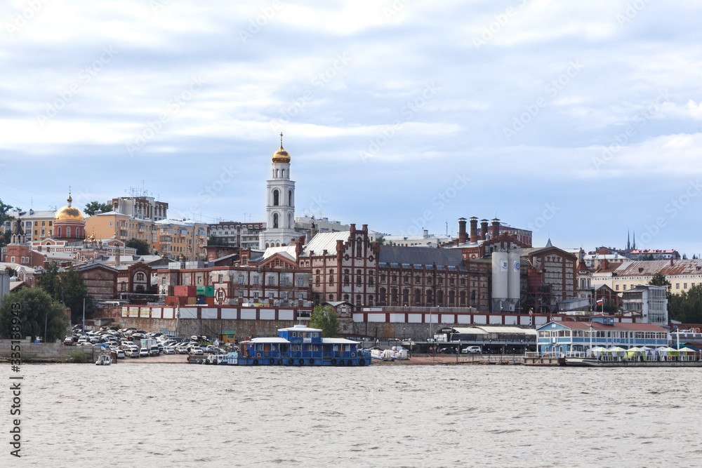 Obraz premium Volga river and Samara sity