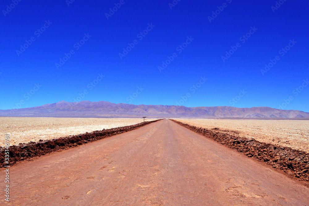 The path that crosses the Arizaro salt flat The path that crosses the Arizaro salt flat