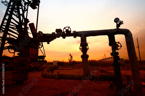 Tube and valve, oil industry equipment © pdm
