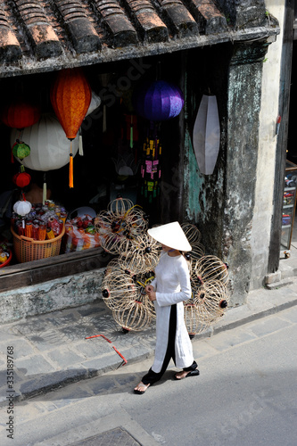 ベトナム　ホイアンの街並み