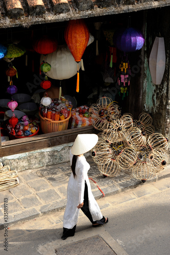 ベトナム　ホイアンの街並み