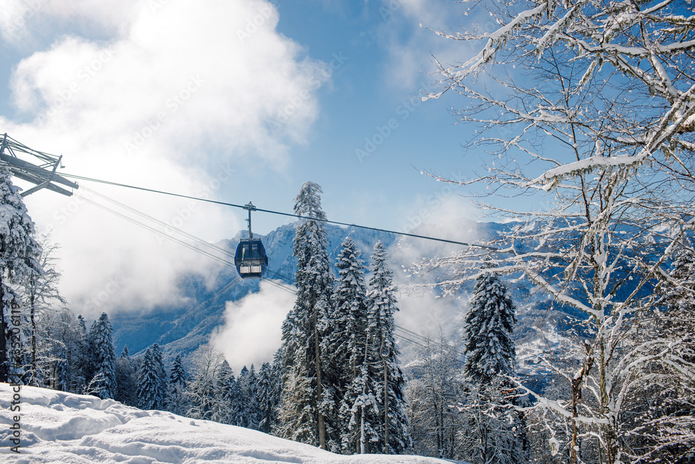 Obraz premium ski lift in winter