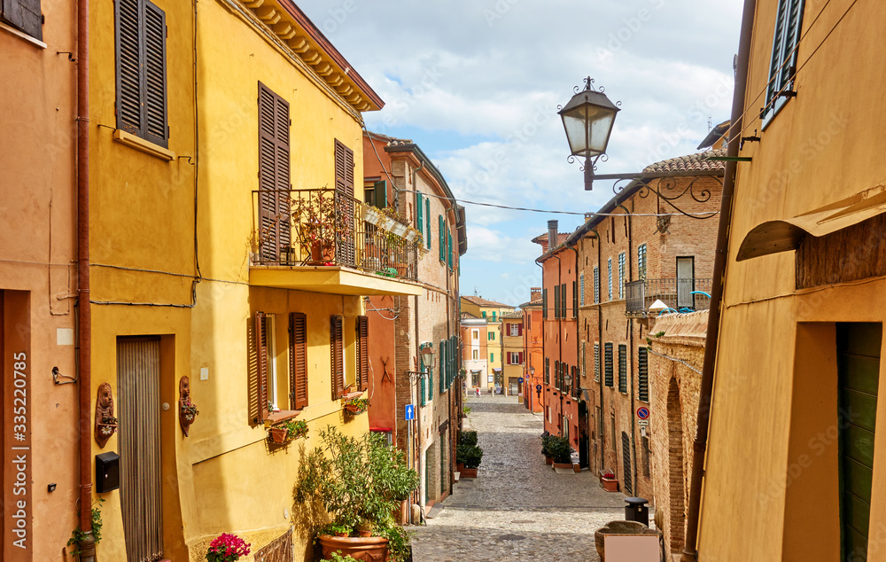 Obraz premium Santarcangelo di Romagna Italian cityscape