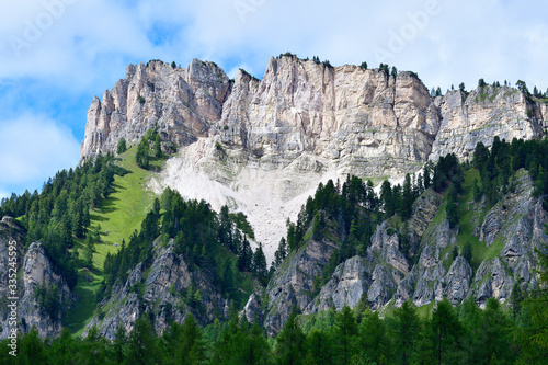 Die Berge um Cortina d   Ampezo in Italien 