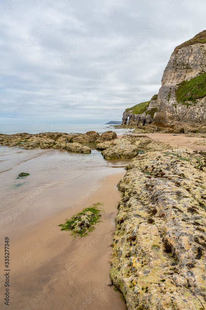 Landschaft rund um den Whiterocks Beach – Country Antrim, Nordirland