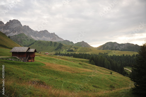 Paesaggio alpino photo