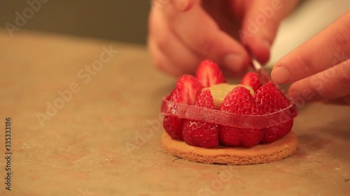 pie and strawberries
