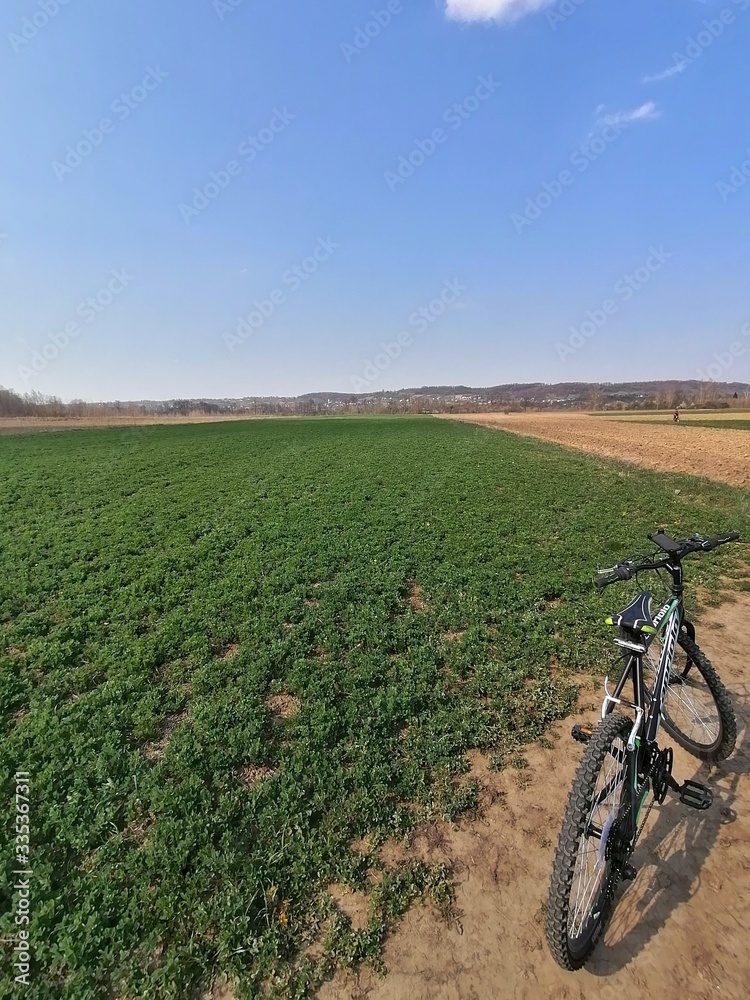 Fototapeta premium bicycle on the field