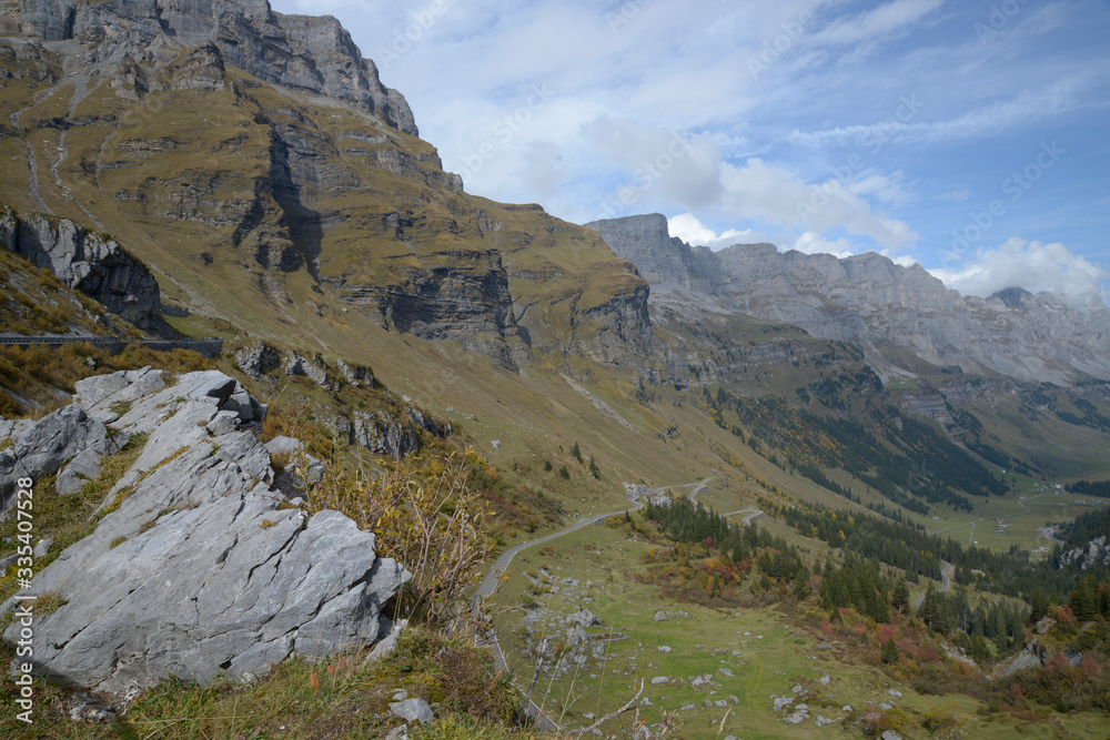 sur les pentes du col de Klausen - Suisse