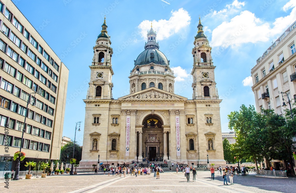 Szent Istvan (St. Stephen) Bazilika in Budapest, Hungary. Text on the cathedral in English: 