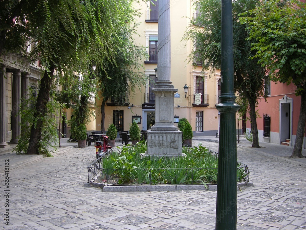 Fototapeta premium Granada, Spain, Small Plaza