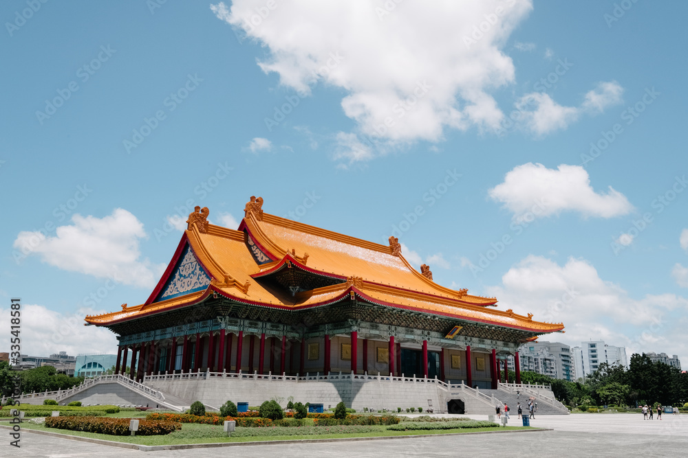Fototapeta premium memorial hall in taipei taiwan