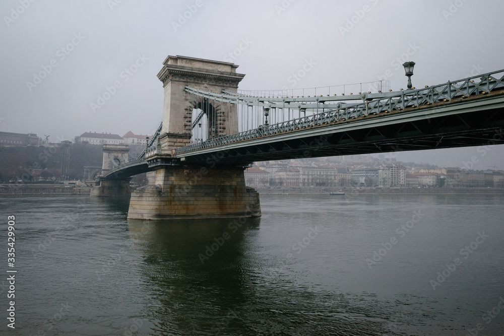 Obraz premium chain bridge budapest hungary