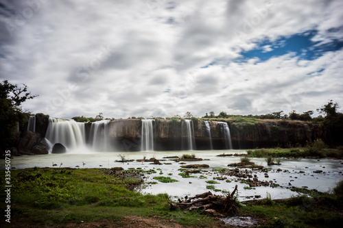 Draynu Waterfall, Buôn Ma Thuật, Việt Nam photo