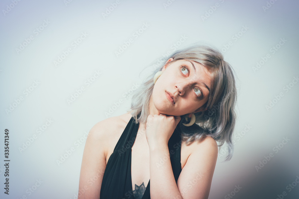 Naklejka premium Woman thinks