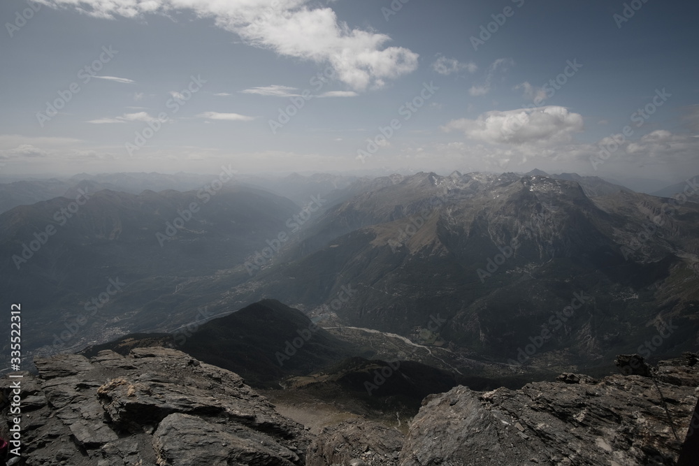 Obraz premium Trekking on the Rocciamelone