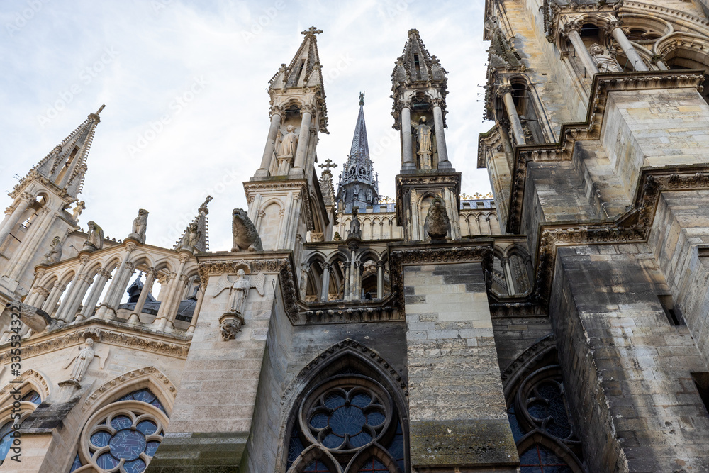 Obraz premium Low angle view at a part of cathedral Notre Dame in Reims, France