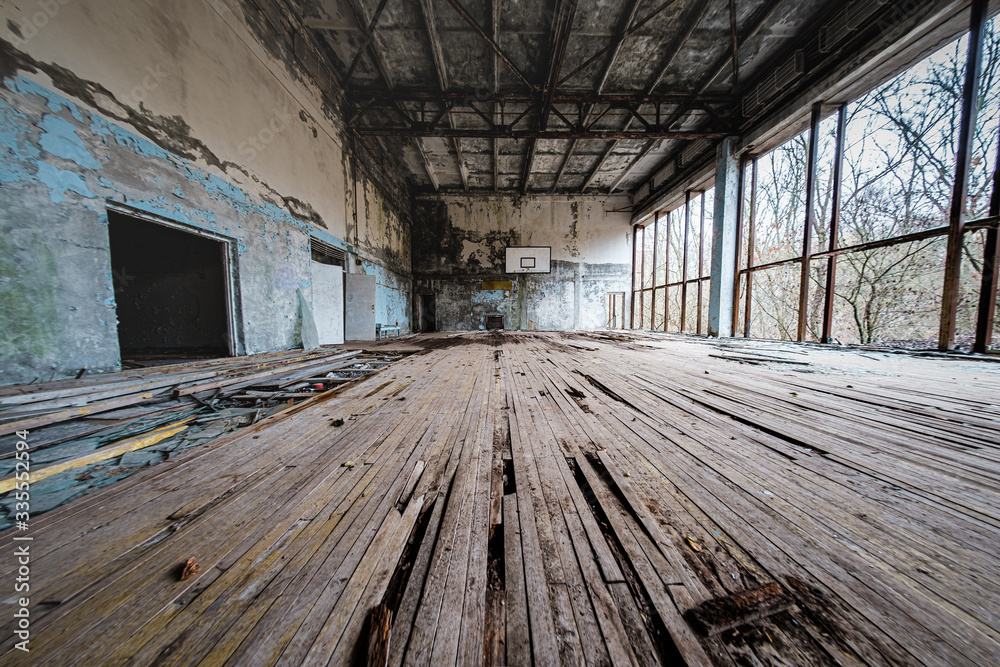 Fototapeta premium Decaying gym in Chernobyl/Pripyat Exclusion Zone