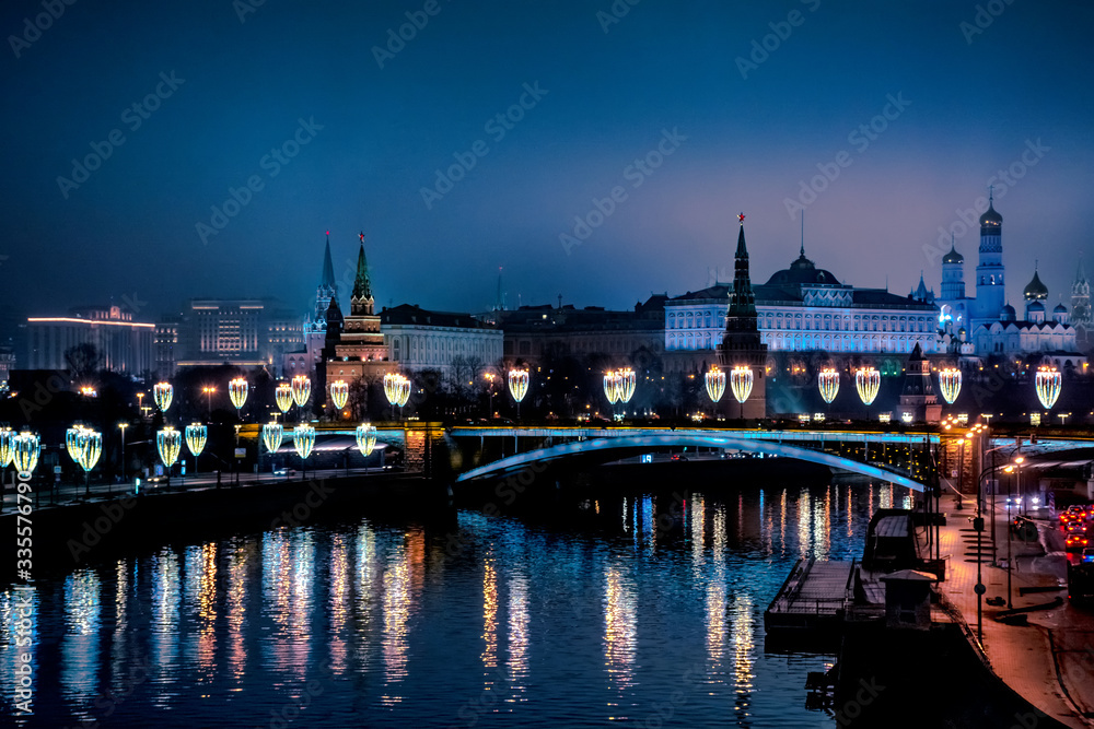 Obraz premium Night view of Kremlin, Moscow