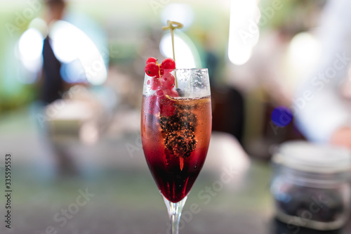 kir royal