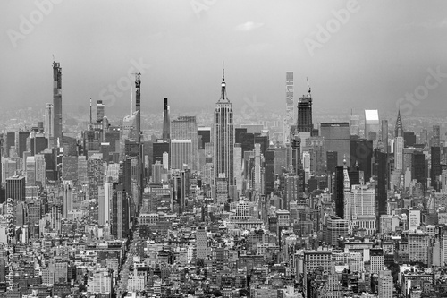 new york city skyline © Mike