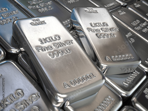 Canvastavla Silver bars or ingots background. Precious metal.