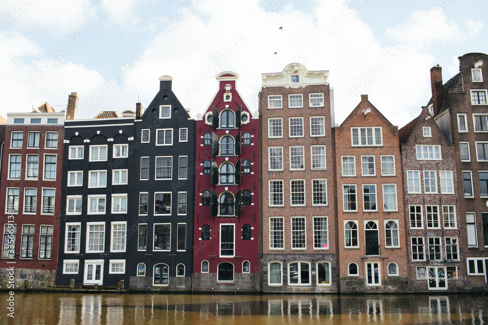 Fototapeta premium amsterdam canal houses
