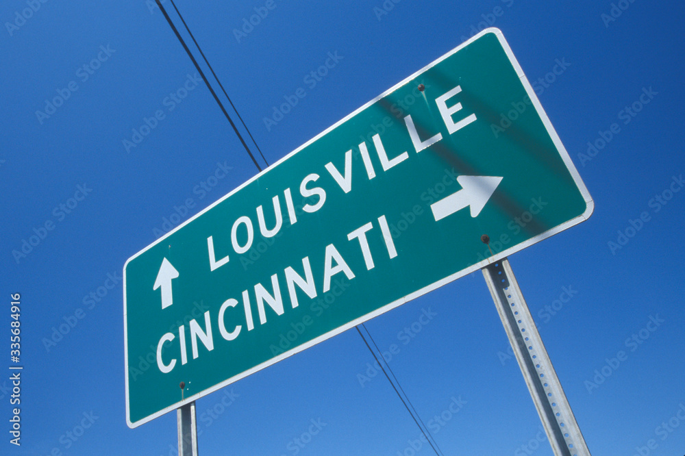 Freeway road sign to Louisville and Cincinnati Freeway road sign to Louisville and Cincinnati