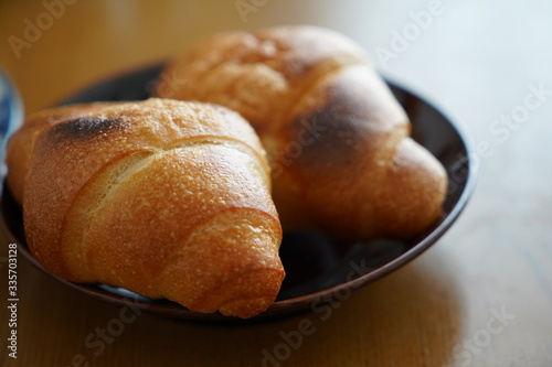 ちょっと焦げたパン