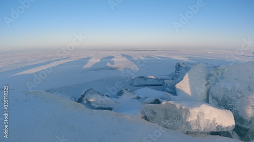 Зимняя красота озера Балхаш и города Приозёрск
