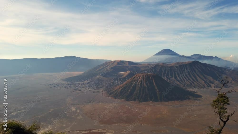 Trekking to Mount Bromo and Semeru, Indonesia Trekking to Mount Bromo and Semeru, Indonesia