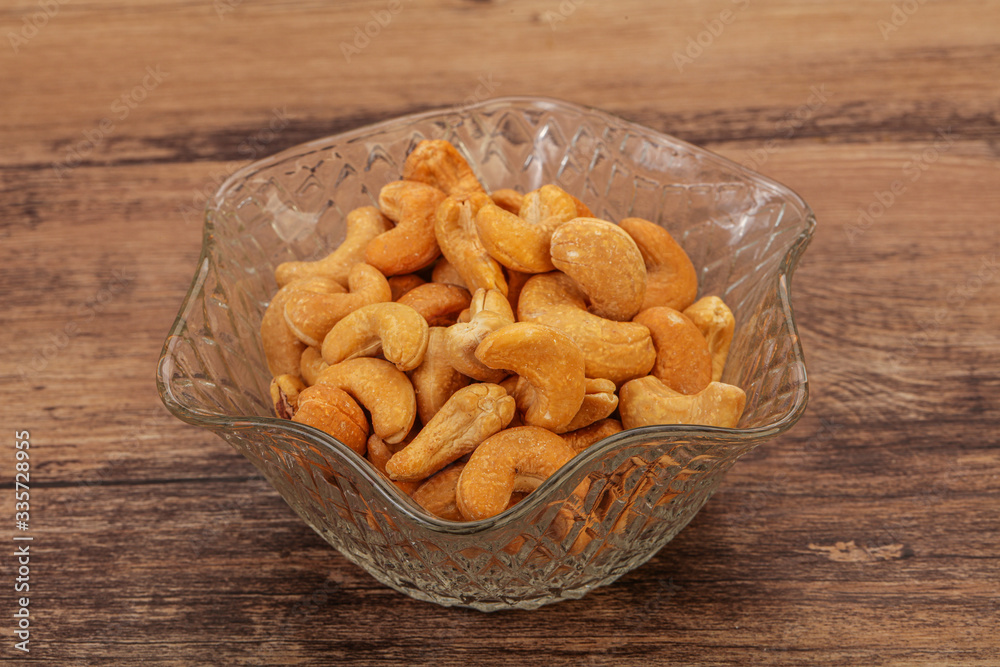 Cashew heap in the bowl Cashew heap in the bowl