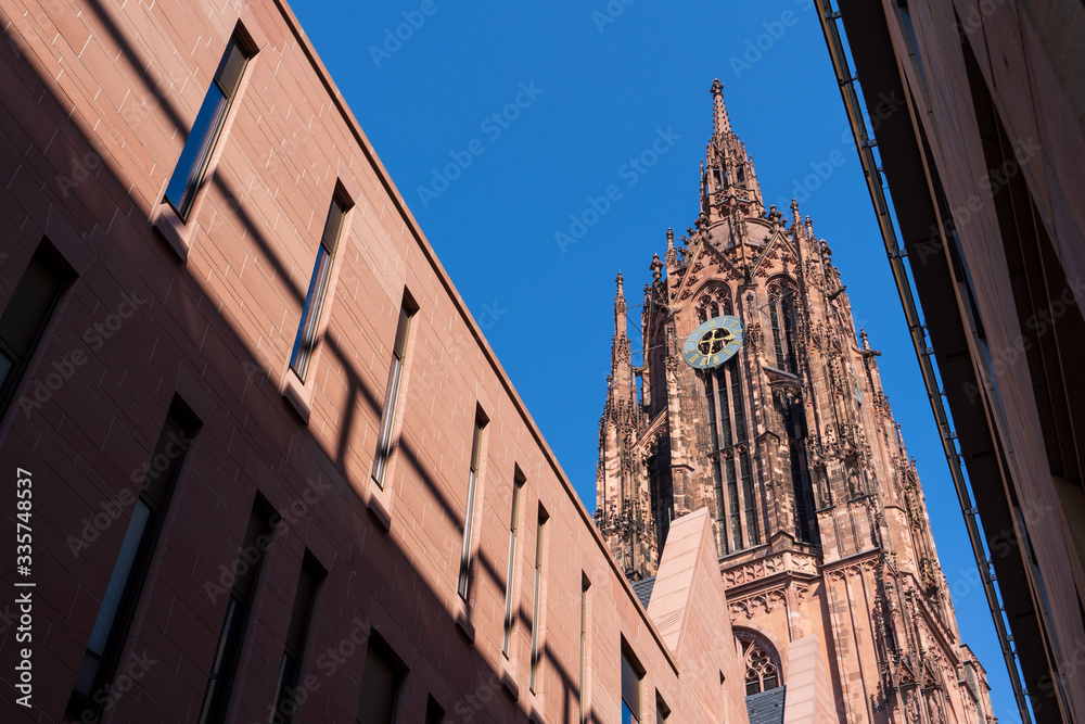 04.04.2020: St Bartholomaus Frankfurter Dom Cathedral in Roemerberg Frankfurt am Main Germany