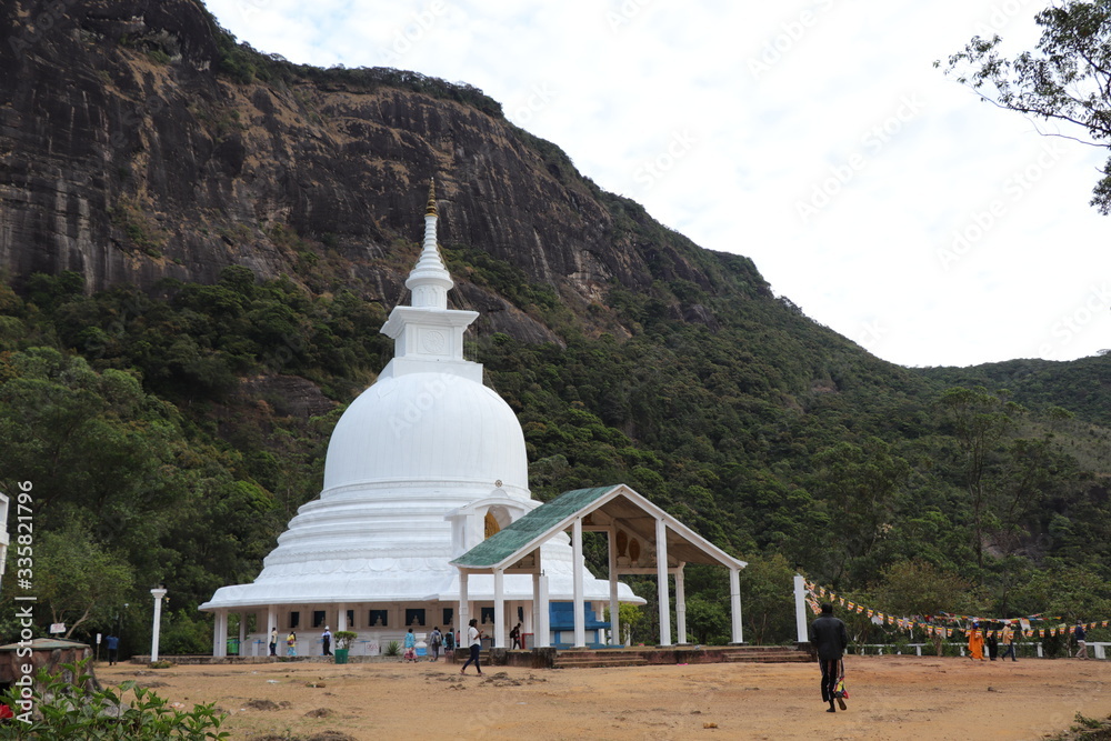 Stupa Adam's Peak Sri Lanka 