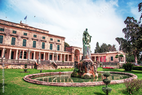 Obraz na płótnie beautiful landscape with Statue of Frederick Adam in front of the Royal palace of St. Michael and St. George (Museum of asian art) in Corfu, Greece. Amazing places. Popular tourist atraction. w salonie