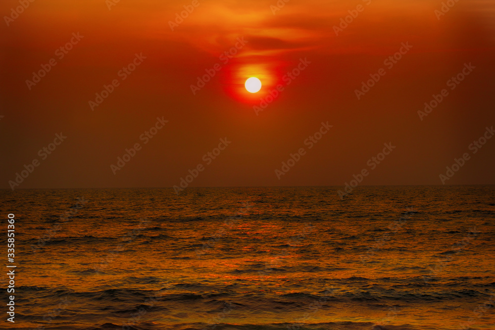 The sun set of the beach