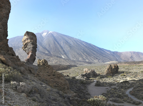 Espagne, Tenerife, les Roques de Garcia avec la vue sur le EL Teide