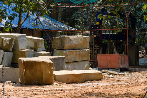 Fotografia Large stone blocks at a quarry, ready for stonemasons to work on.