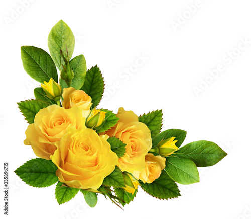 Fototapeta Naklejka Na Ścianę i Meble -  Yellow rose flowers in a corner arrangement