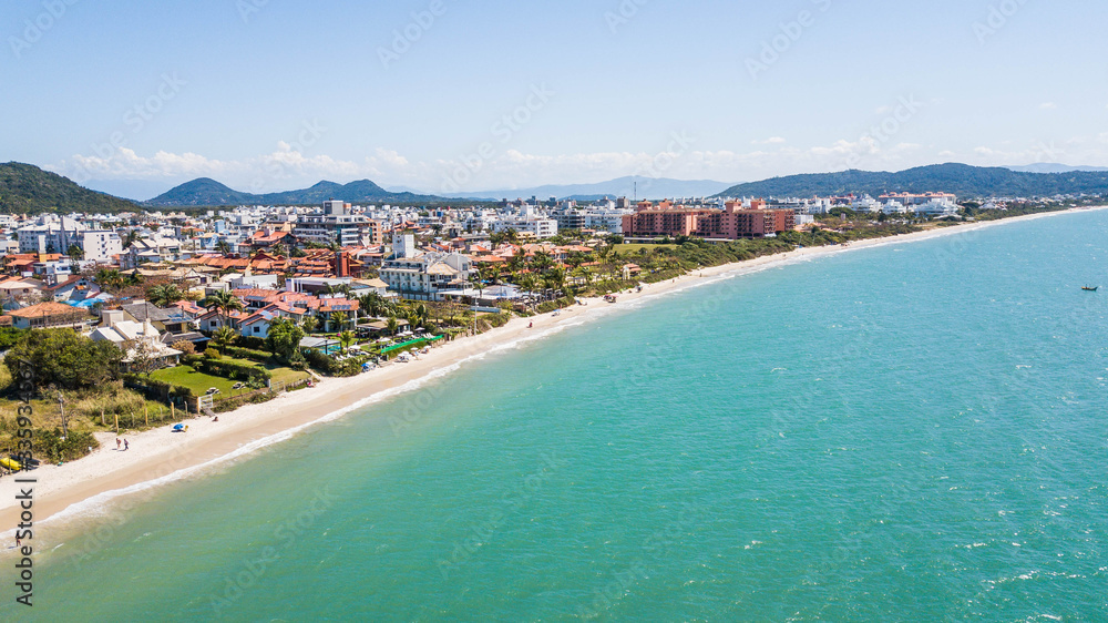 Fototapeta premium Aerial view Jurere beach - Florianópolis - Santa Catarina