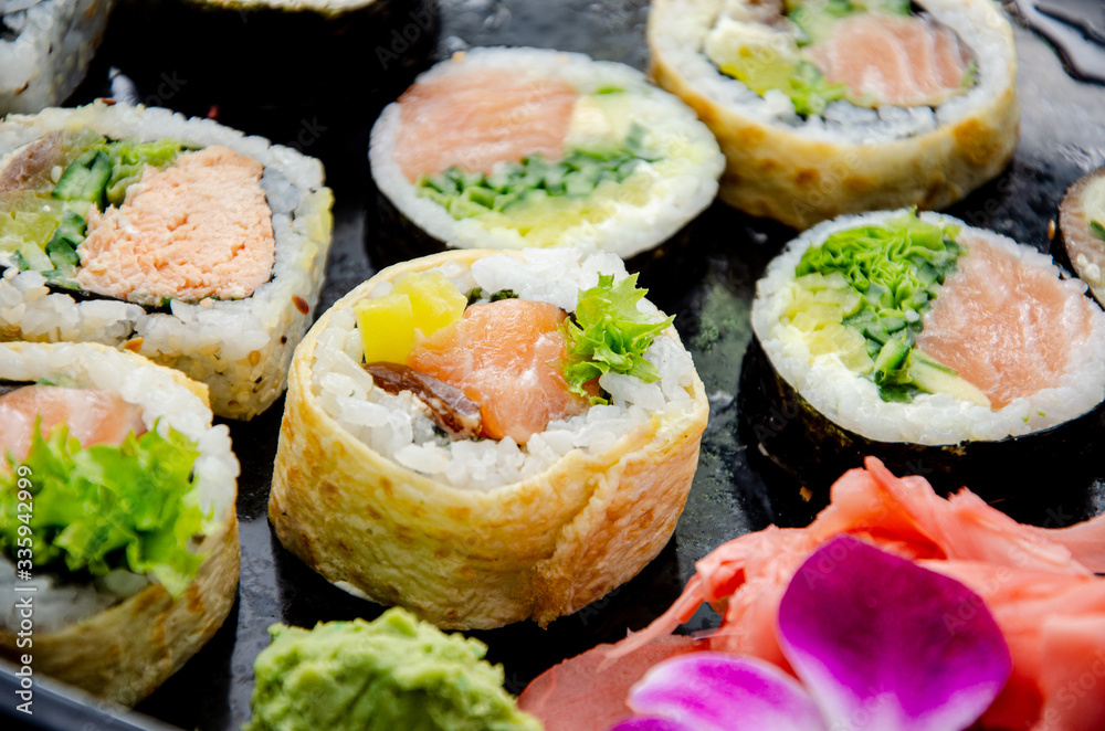 sushi in the kitchen
sushi in the kitchen
