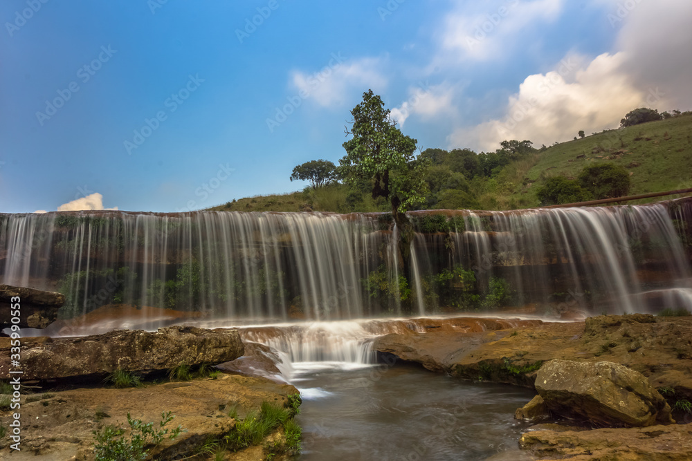 Amazing and Beautiful waterfall in Meghalaya Northeast India