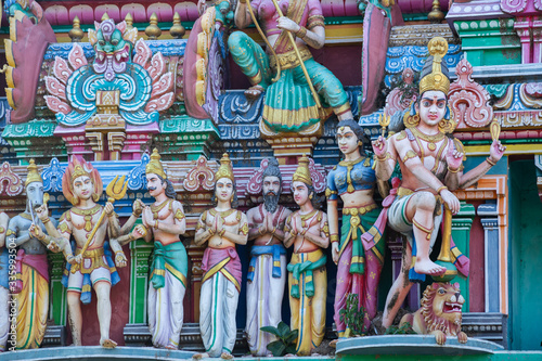 Tableau sur toile Hindu temple in Tamil Nadu, South India