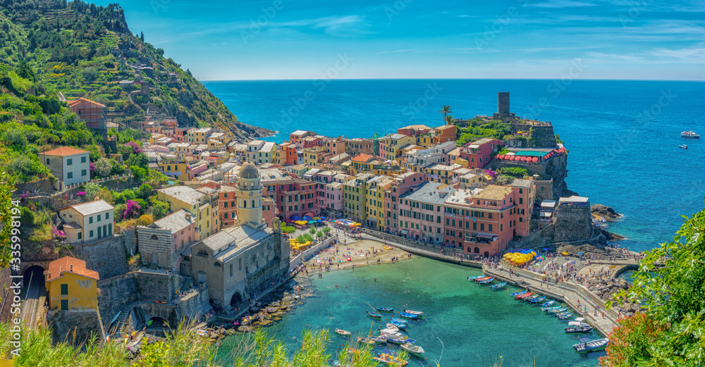 Town of Vernazza, popular tourist place in Liguria, Italy