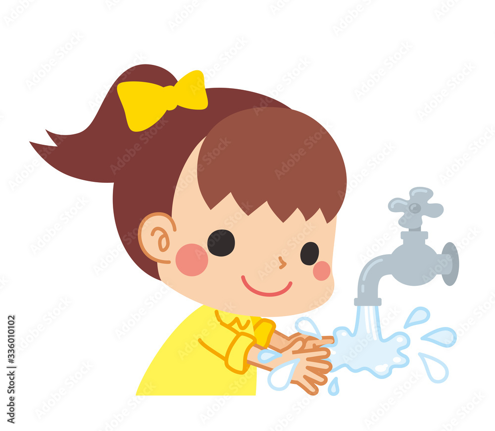 感染症予防のため手洗いをする小さな女の子