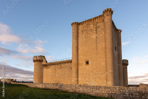 Castle of Villafuerte de Esgueva, Valladolid province, Spain photo