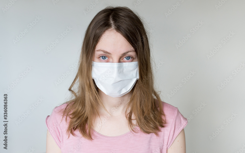 young white woman with medical mask, fear of coronavirus
young white woman with medical mask, fear of coronavirus