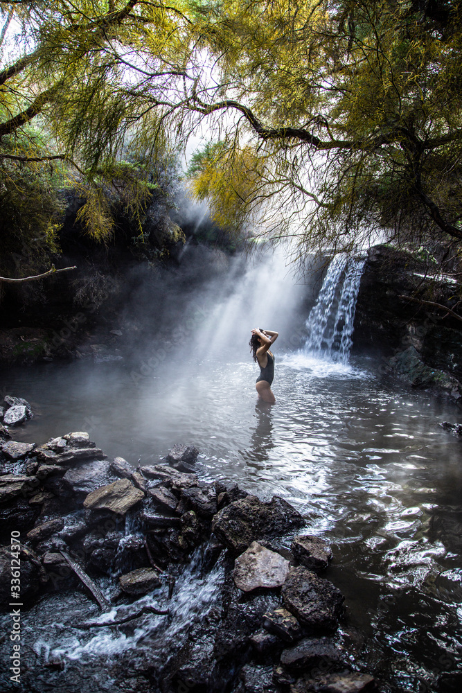 Obraz premium young woman in the river