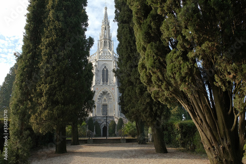 Mausoleo dei Visconti di Modrone di Cassago Brianza, in provincia di Lecco